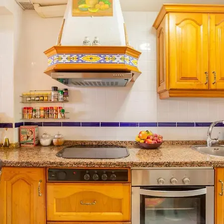 Old Cellar Surrounded By A 12th Century Parking Free * Jerez de la Frontera